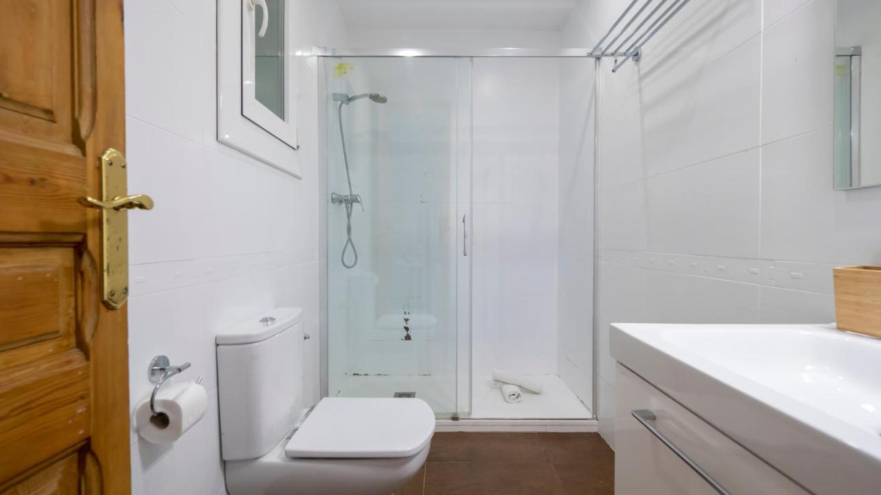 Acogedor Apartamento De 2 Dormitorios Barselona Dış mekan fotoğraf